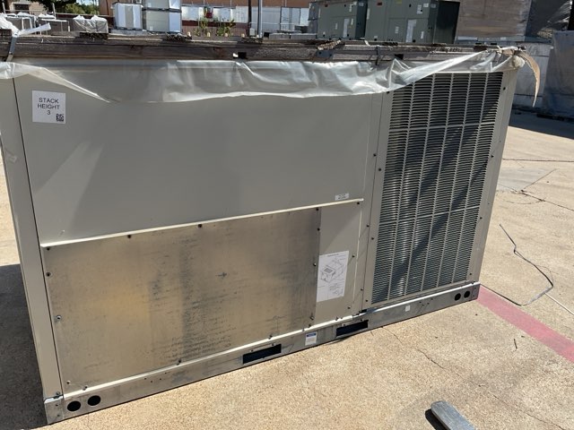 10 Ton Two-Stage Convertible Natural Gas/Electric Packaged Unit, 11.2 EER, 208-230/60/3, R32