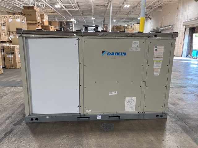 7.5 Ton Two-Stage Convertible Packaged Heat Pump Unit, 11.4 EER, 208-230/60/3, R32
