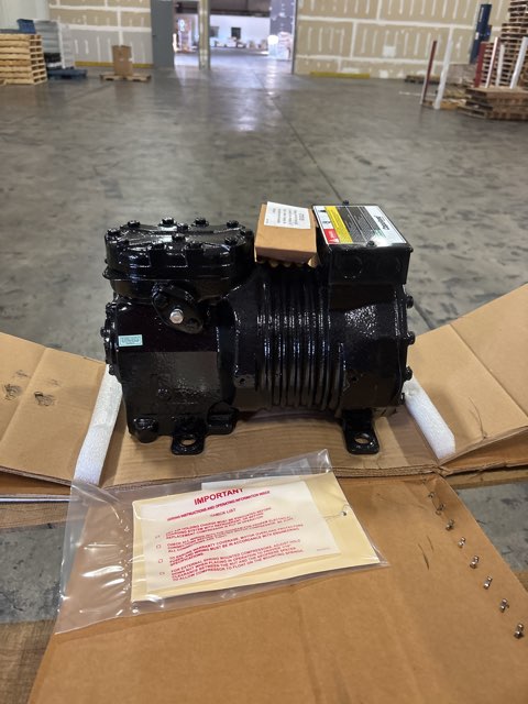 0.5 Ton Refrigeration Semi-Hermetic Compressor 208/230/60/1 R404A