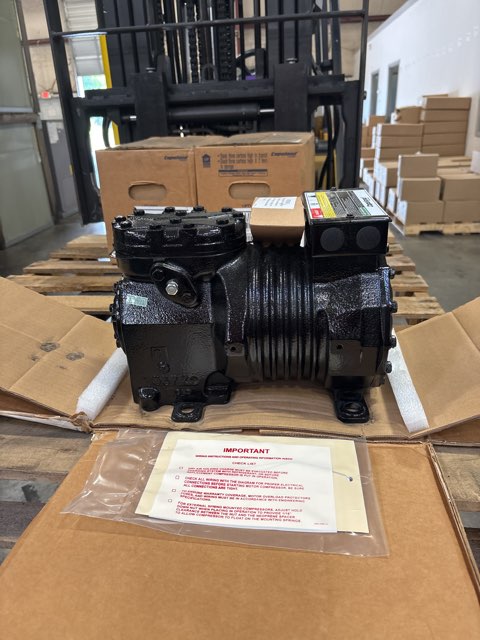 0.5 Ton Refrigeration Semi-Hermetic Compressor 208/230/60/1 R22