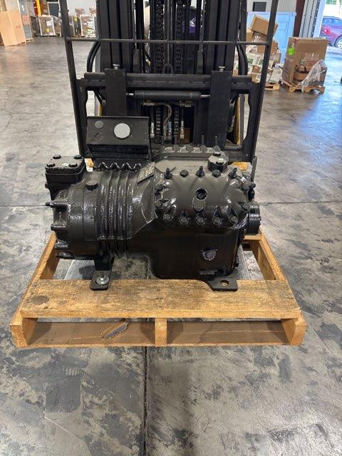 4.5 Ton Refrigeration Semi-Hermetic Compressor 460/60/3 R502