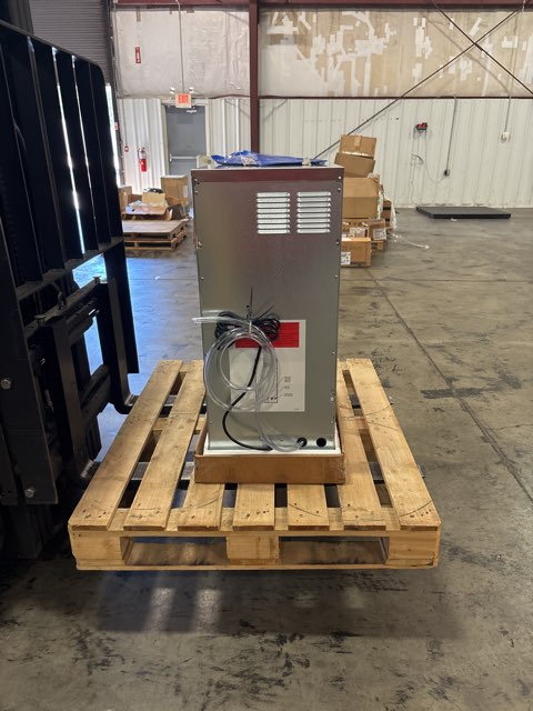26 lb Stainless Steel Undercounter Ice Maker, 115 Volt