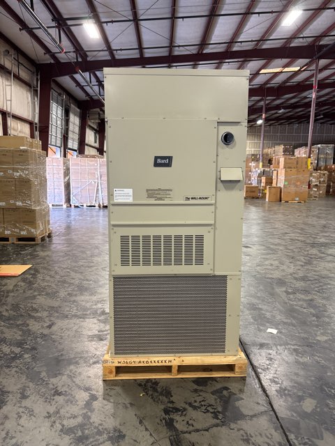 3 Ton Wall-Mount Gas/Electric Air Conditioner, 11 EER, 208-230/60/1, R410A