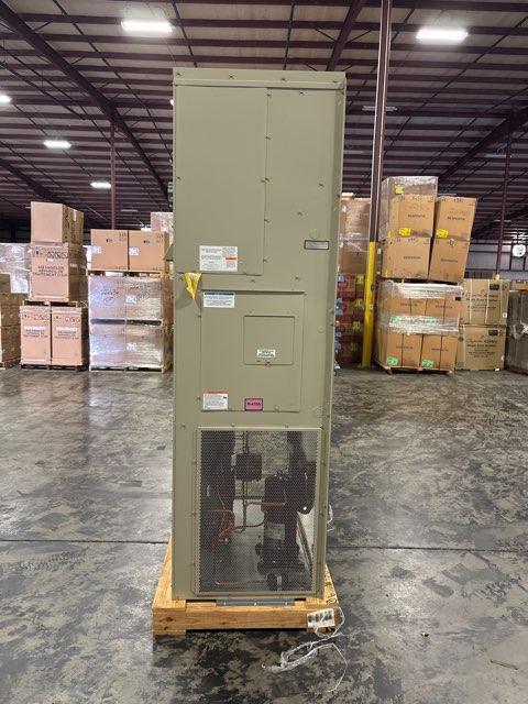4 Ton Wall-Mount Gas/Electric Air Conditioner, 11 EER, 208-230/60/1, R410A
