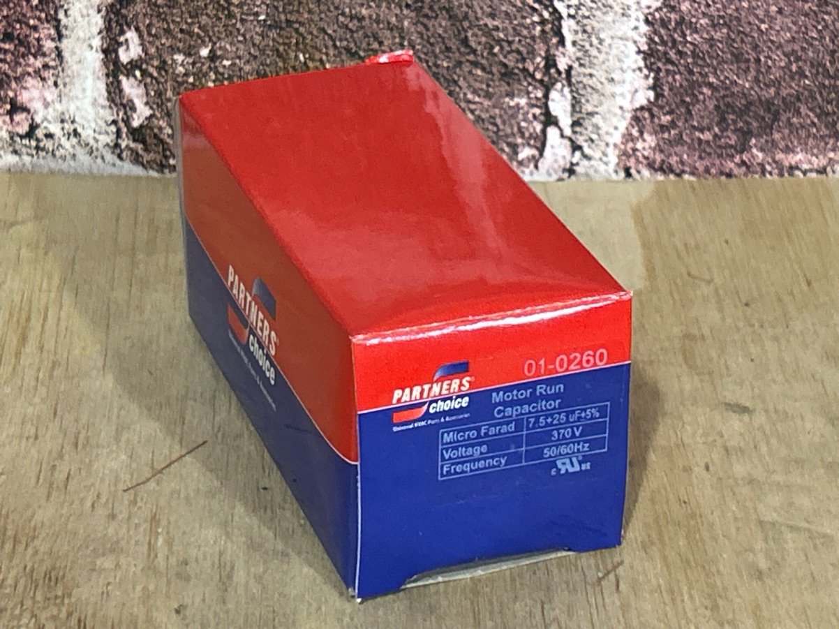 370 Vac, 25+7.5MFD 50/60 Hz, Round Capacitor