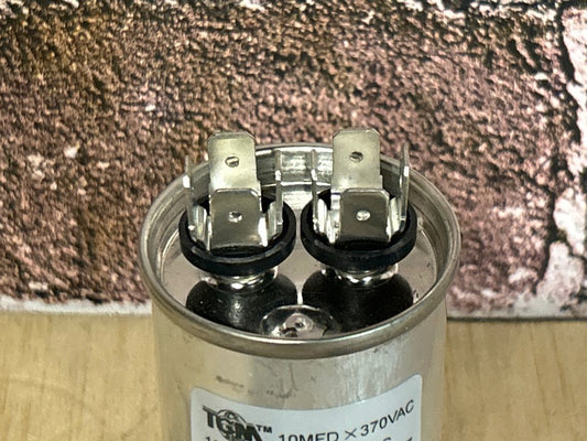 370 Vac, 10MFD 50/60 Hz, Round Capacitor