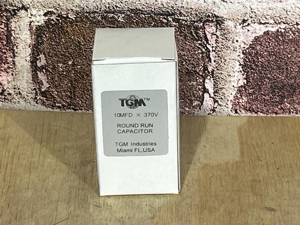 370 Vac, 10MFD 50/60 Hz, Round Capacitor