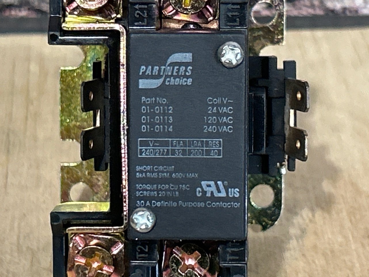 240 V, 50/60 Hz, 1 Pole Contactor