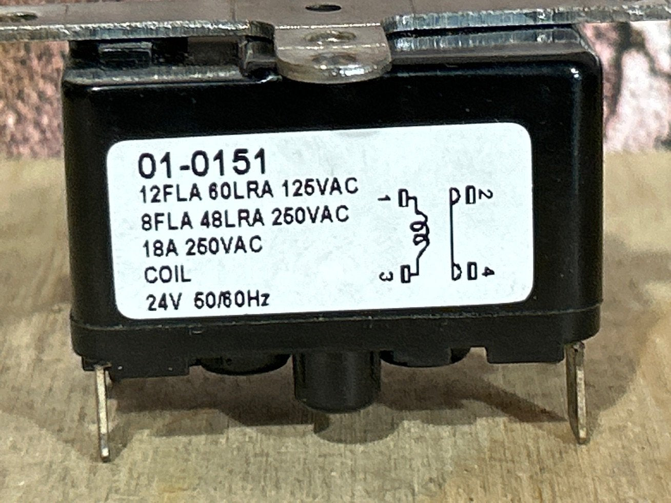 24 V, 50/60 Hz, 18 Amps, Relay