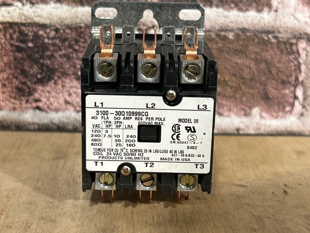 24 V, 50/60 Hz, 40 Amps 3 Pole Contactor