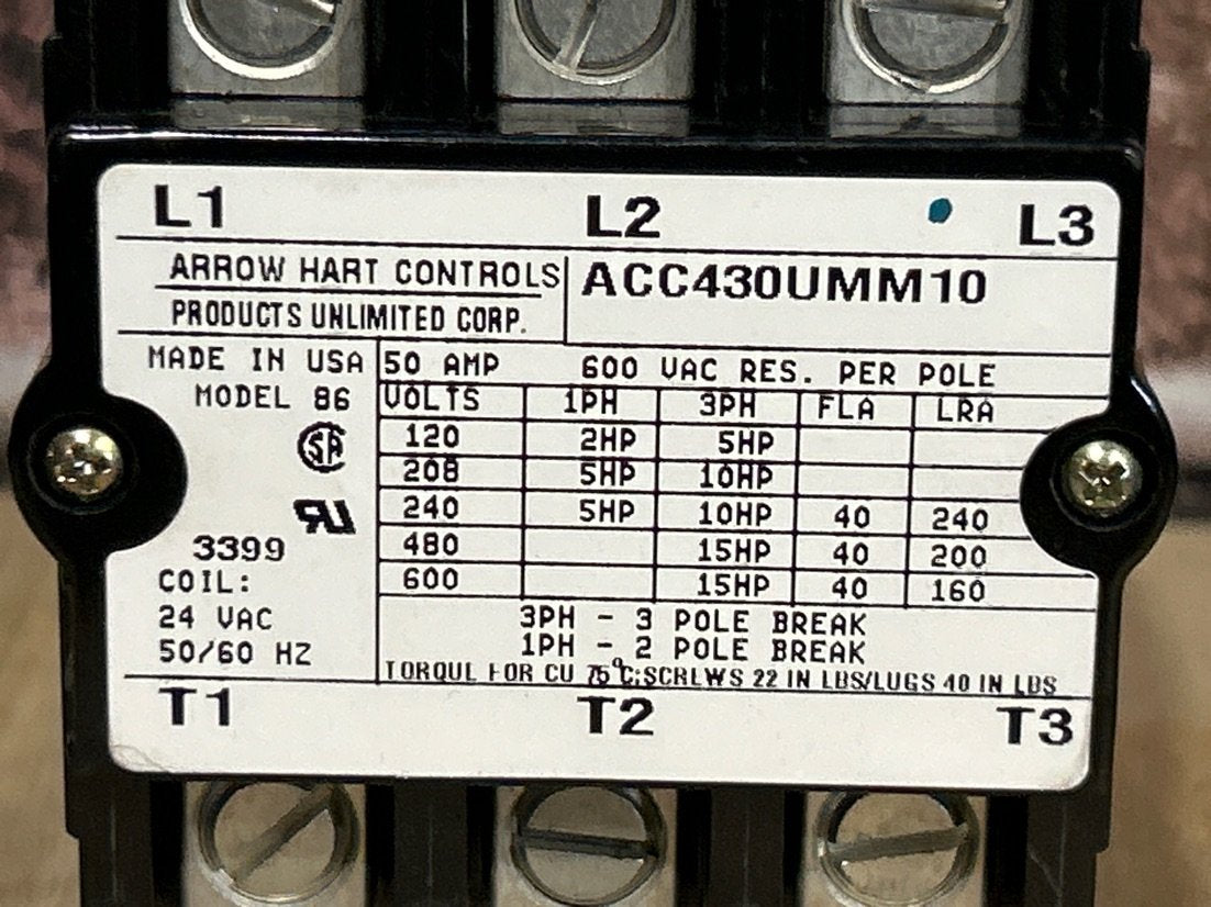 24 V, 50/60 Hz, 40 Amps 3 Pole Contactor