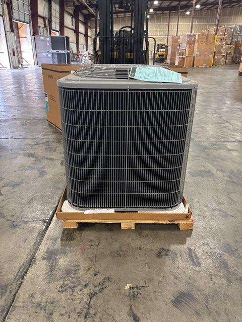 4 Ton Single-Stage Split-System Air Conditioner 460/60/3 R410A 13 SEER