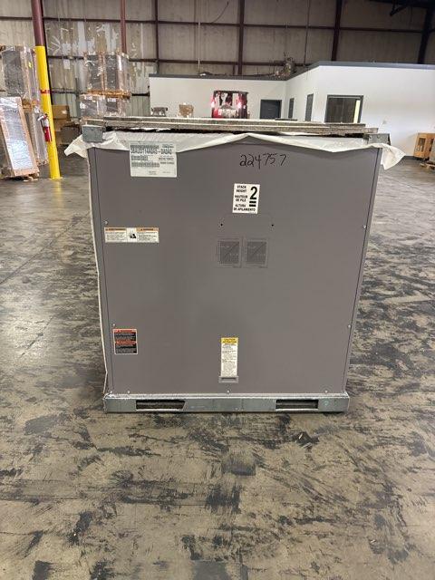 12.5 Ton Three-Stage Split-System Air Conditioner 208-230/60/3 R410A 11 EER