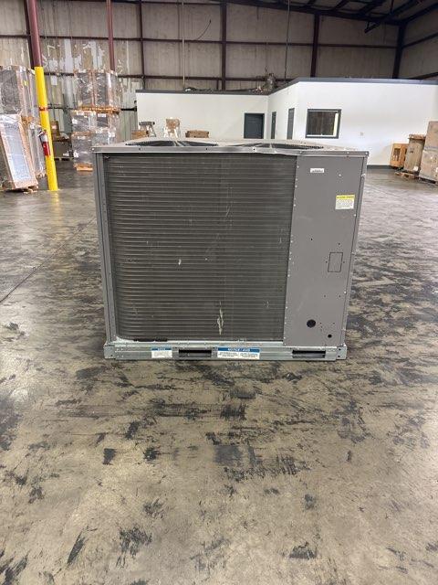 7.5 Ton Two-Stage Convertible Packaged Heat Pump Unit, 12.1 EER, 208-230/60/3, R410A