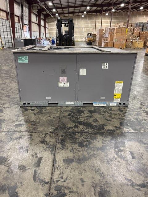 7.5 Ton Two-Stage Convertible Packaged Air Conditioning Unit, 11.2 EER, 460/60/3, R410A