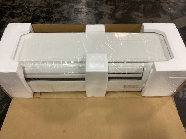 30,000 BTU Single-Zone Indoor Inverter Heat Pump Mini Split Unit, 19.1 SEER2 208-230/60/1 R-410A