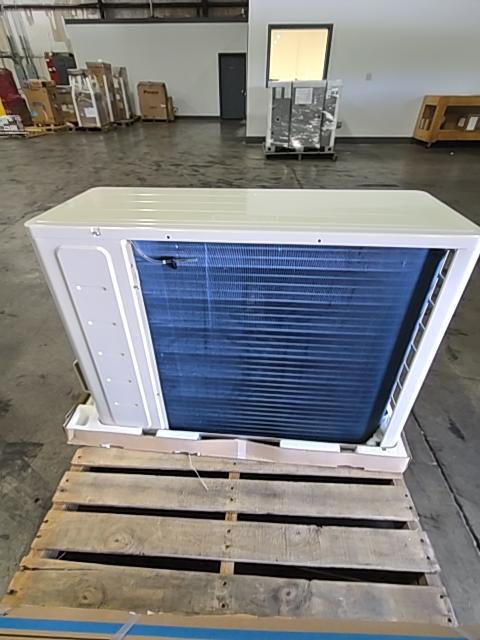 18,000 BTU Single-Zone Outdoor Inverter Heat Pump Mini Split Unit, 20 SEER2 208-230/60/1 R-410A