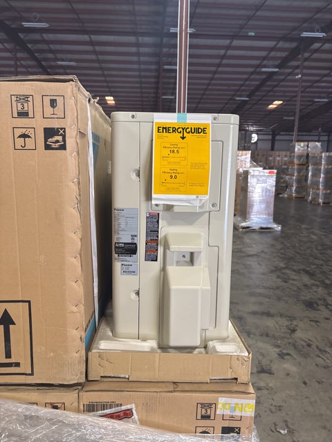 18,000 BTU Single-Zone Outdoor Inverter Heat Pump Mini Split Unit, 18.5 SEER 208-230/60/1 R-410A
