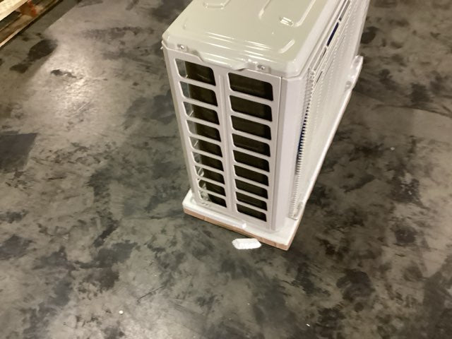 18,000 BTU Single-Zone Outdoor Inverter Heat Pump Mini Split Unit, 16.5 SEER2 208-230/60/1 R-410A
