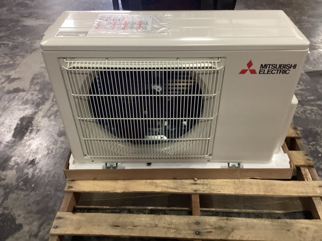 12,000 BTU Single-Zone Outdoor Inverter Heat Pump Mini Split Unit, 16 SEER 208-230/60/1 R-410A