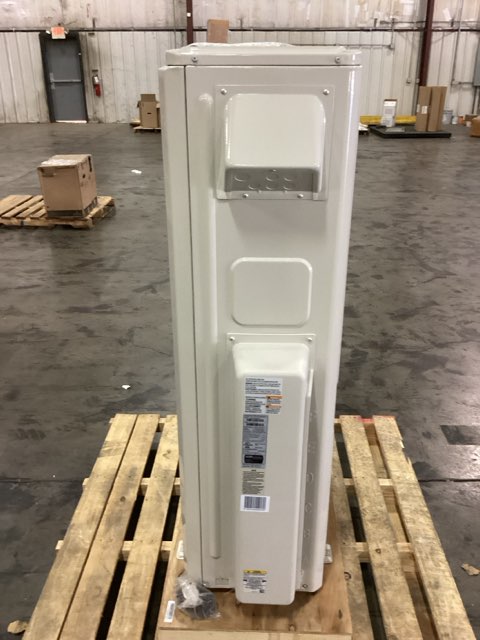 36,000 BTU Multi-Zone Outdoor Inverter Heat Pump Mini Split Unit, 21.8 SEER 208-230/60/1 R-410A