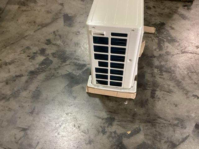 9,000 BTU Single-Zone Outdoor Inverter Heat Pump Mini Split Unit, 19 SEER 208-230/60/1 R-410A