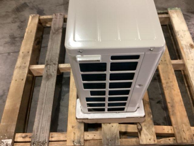 9,000 BTU Single-Zone Outdoor Inverter Air Conditioner Mini Split Unit, 20 SEER2 208-230/60/1 R-410A