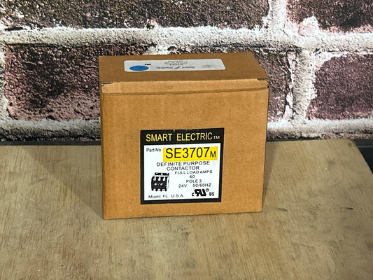 24 V, 50/60 Hz, 40 Amps 3 Pole Contactor