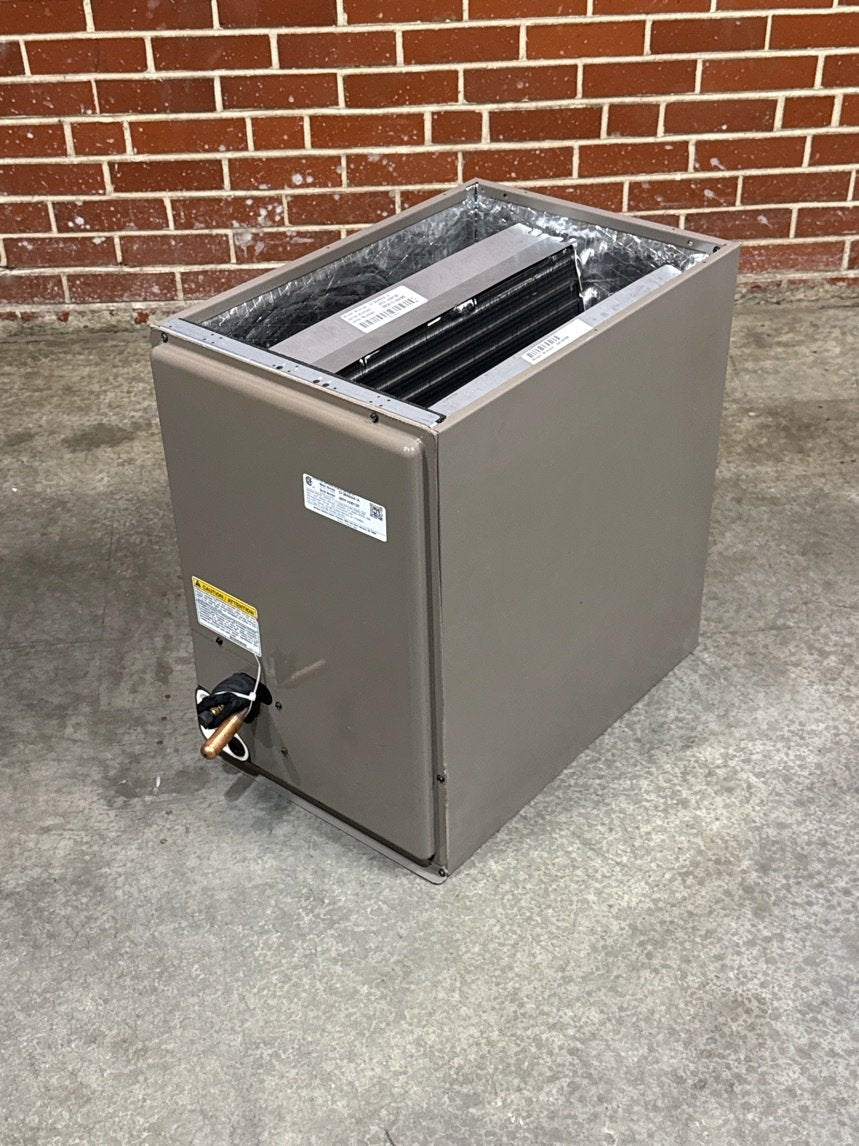 2.5 Ton AC/HP Upflow/Downflow Cased N Coil, R410A CFM 1000