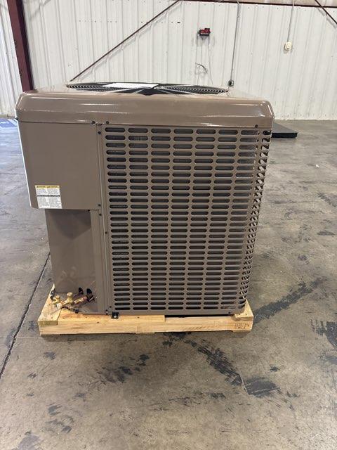 3 Ton Single-Stage Split-System Heat Pump 460/60/3 R410A 14 SEER