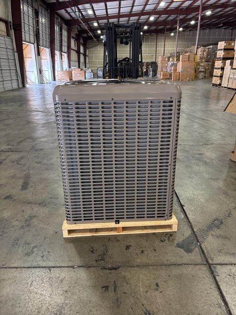 5 Ton Single-Stage Split-System Heat Pump 460/60/3 R410A 14 SEER
