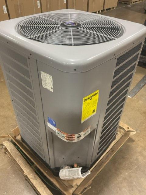 3 Ton Variable Speed Split-System Communicating Heat Pump 208-230/60/1 R410A 18 SEER2