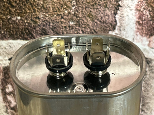 370 Vac, 65MFD 50/60 Hz, Oval Capacitor