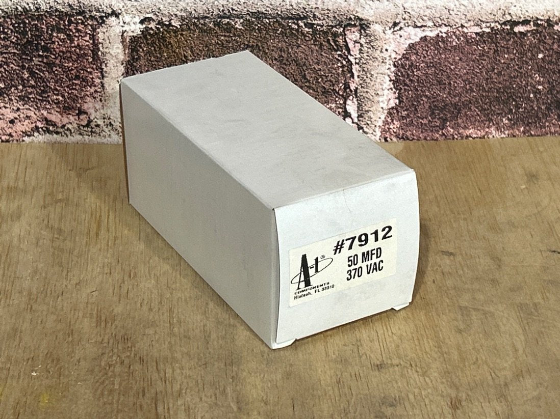 370 Vac, 50MFD 50/60 Hz, Round Capacitor