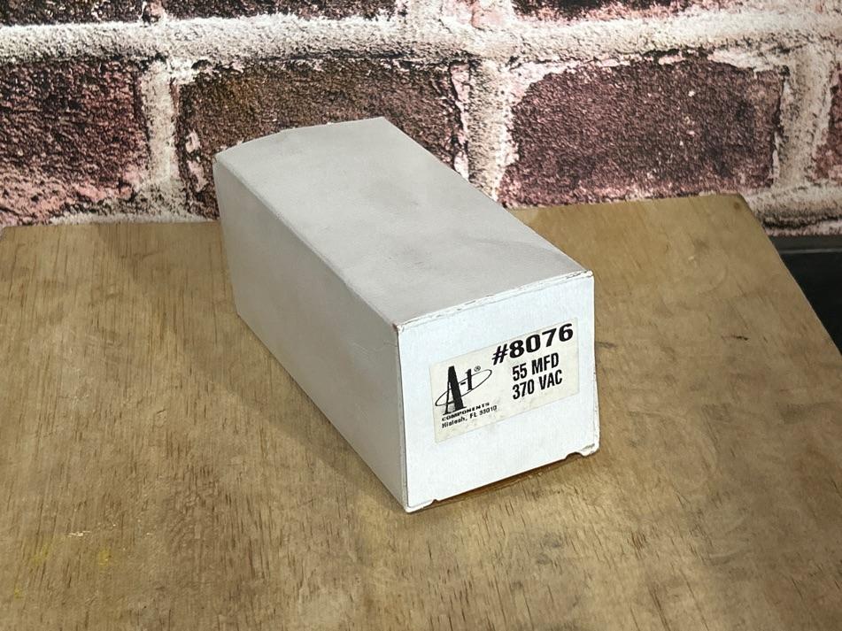 370 Vac, 55MFD 50/60 Hz, Oval Capacitor