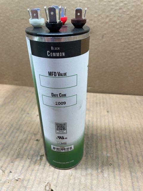 370/440 Vac, 65 MFD (5/10/50), 50/60 Hz, Multi-Rated Round Capacitor