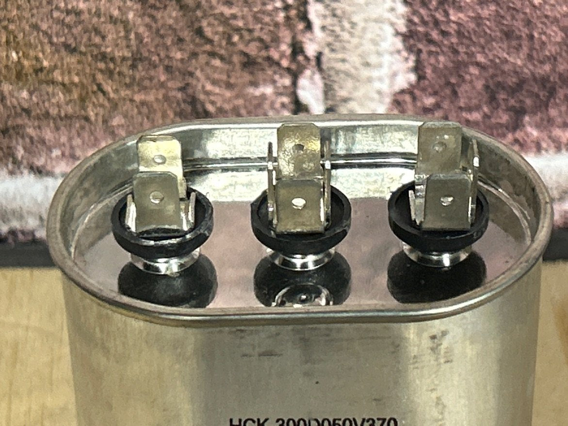 370 Vac, 30+5MFD 50/60 Hz, Oval Capacitor