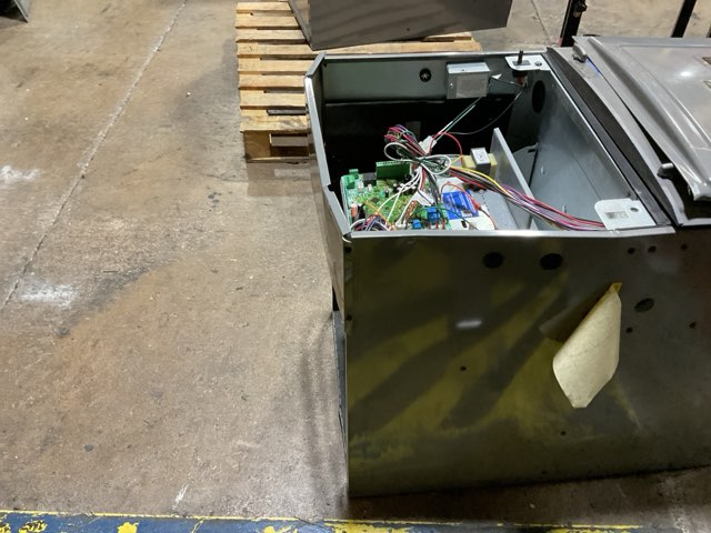85,000 BTU Low NOx 2-Stg Multiposition ECM Var Spd Communicating Gas Furnace 96% 115/60/1 CFM: 1980