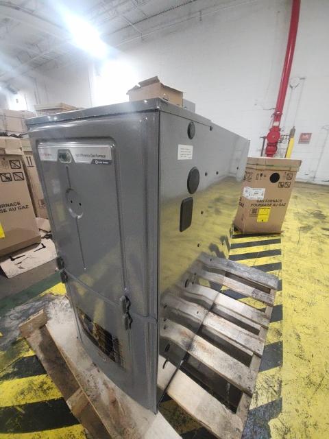 70,000 BTU Low NOx Modulating Upflow ECM Var Spd Communicating Gas Furnace 98% 115/60/1 CFM: 1109