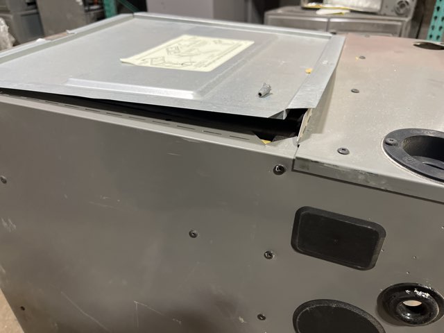 98,000 BTU Low NOx 1-Stg Multiposition ECM Var Spd Communicating Gas Furnace 95% 115/60/1 CFM: 1980