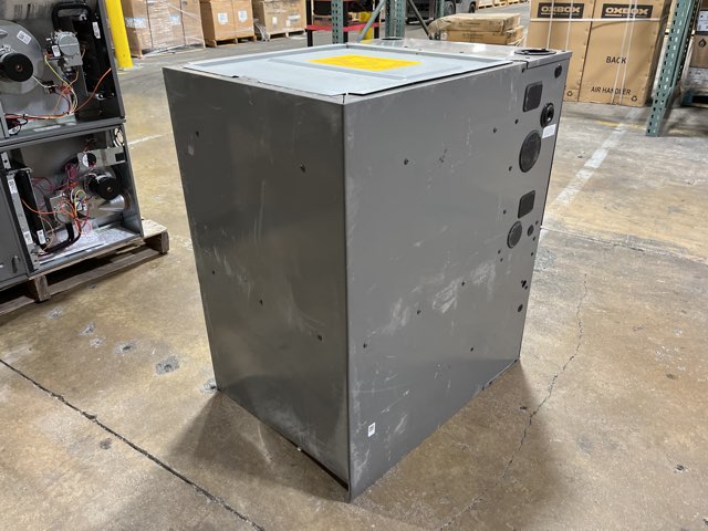 98,000 BTU Low NOx 2-Stg Multiposition ECM Var Spd Communicating Gas Furnace 96% 115/60/1 CFM: 1320