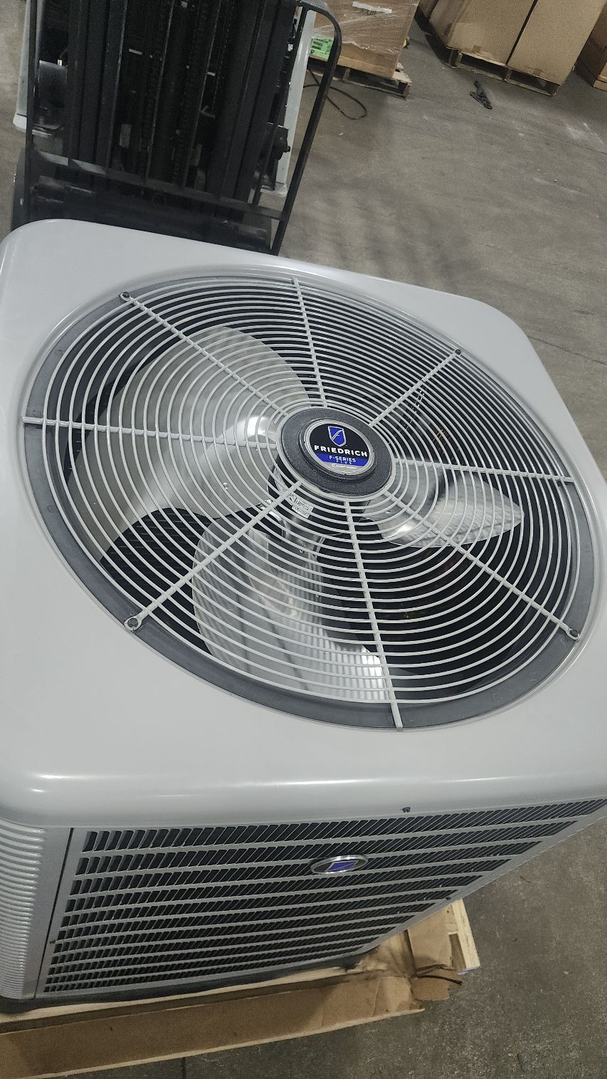 5 Ton Three-Stage Split-System Communicating Compatible Heat Pump 208-230/60/1 R410A 16 SEER2