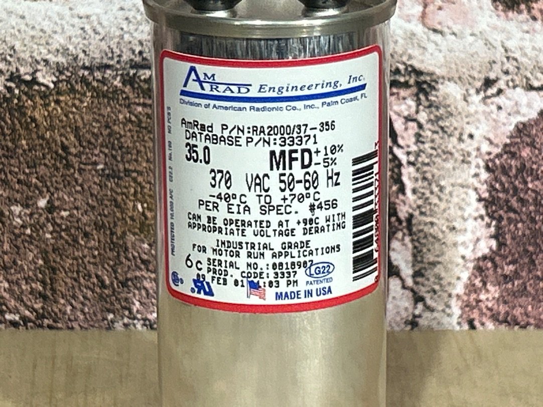 370 Vac, 35MFD 50/60 Hz, Round Capacitor