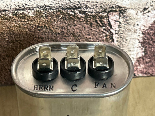 370 Vac, 17.5+5MFD 50/60 Hz, Round Capacitor