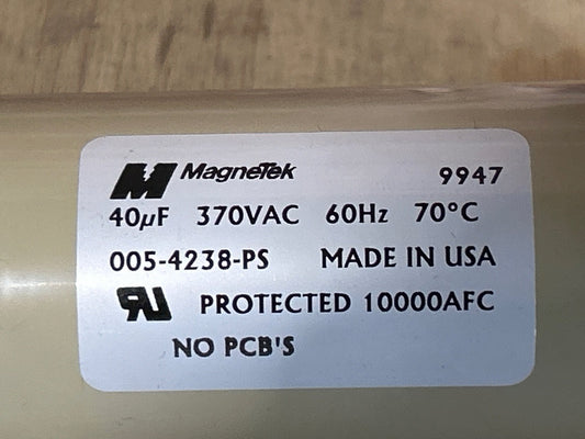 370 Vac, 40MFD 60 Hz, Round Capacitor