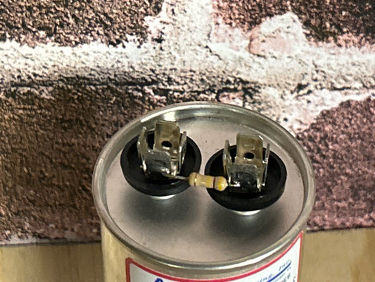 370 Vac, 35MFD 50/60 Hz, Round Capacitor