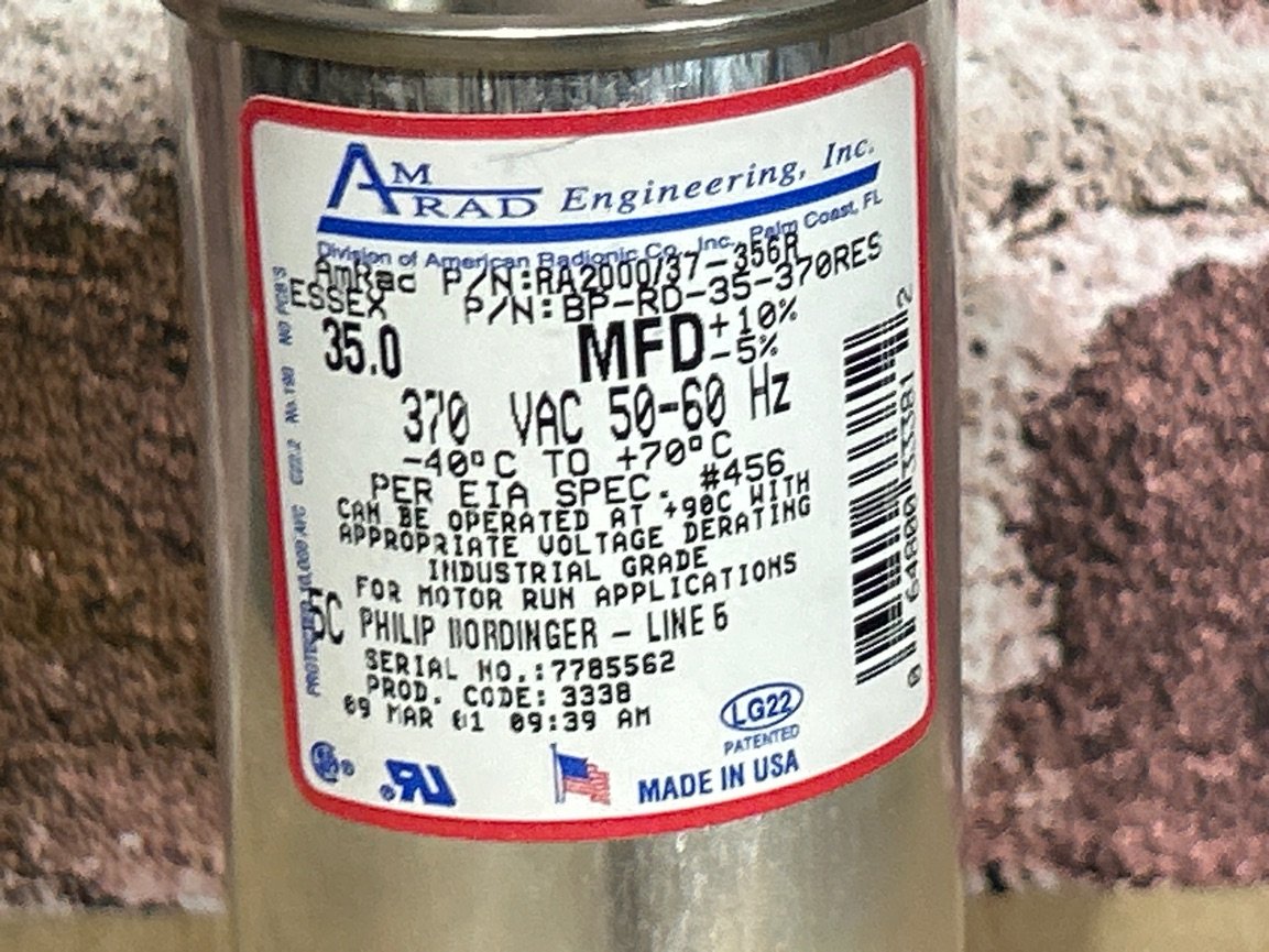 370 Vac, 35MFD 50/60 Hz, Round Capacitor