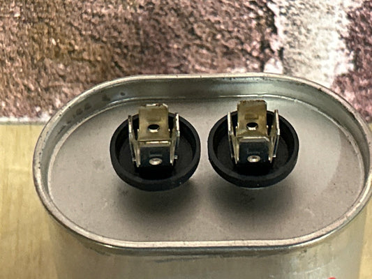 370 Vac, 30MFD 50/60 Hz, Oval Capacitor