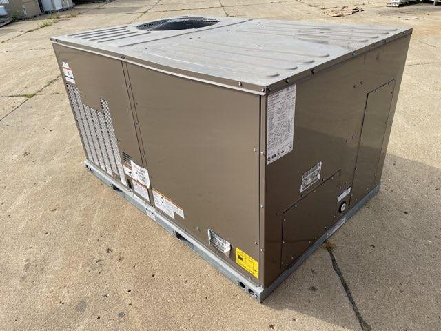 5 Ton Single-Stage Convertible Natural Gas/Electric Packaged Unit, 15.2 SEER, 208-230/60/3, R410A