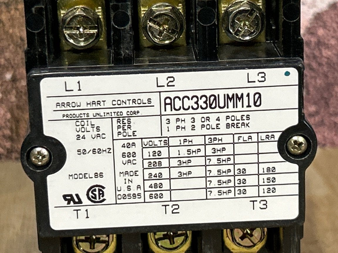 24 V, 50/60 Hz, 30 Amps 3 Pole Contactor
